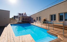 Hotel Vesiroos